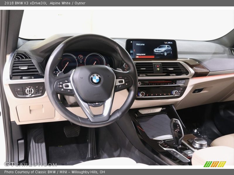 Alpine White / Oyster 2018 BMW X3 xDrive30i