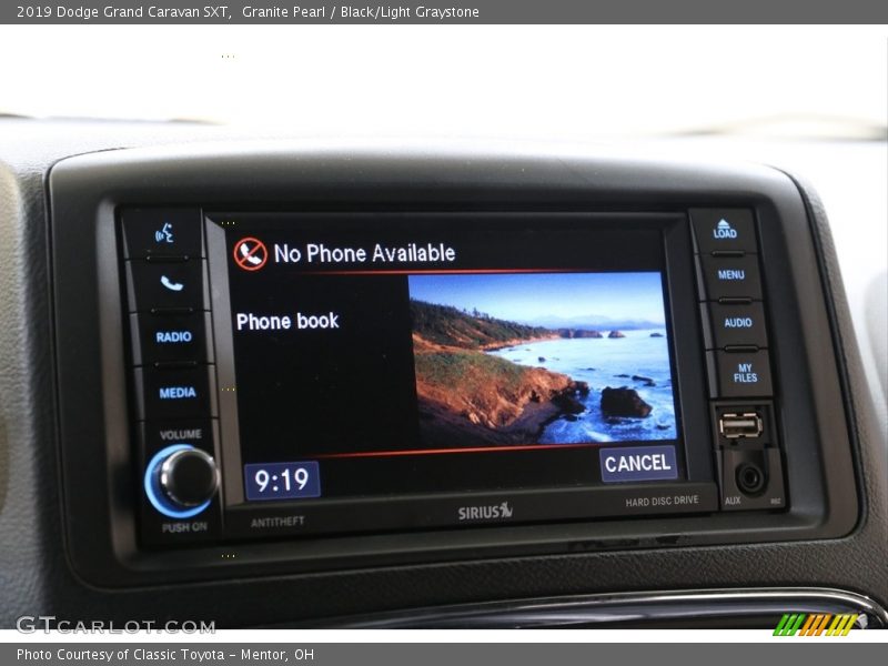 Granite Pearl / Black/Light Graystone 2019 Dodge Grand Caravan SXT