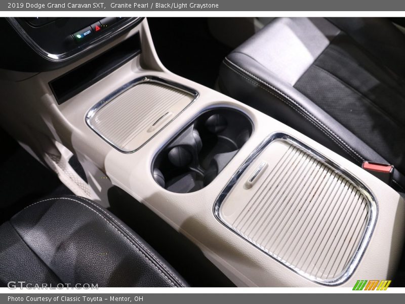 Granite Pearl / Black/Light Graystone 2019 Dodge Grand Caravan SXT