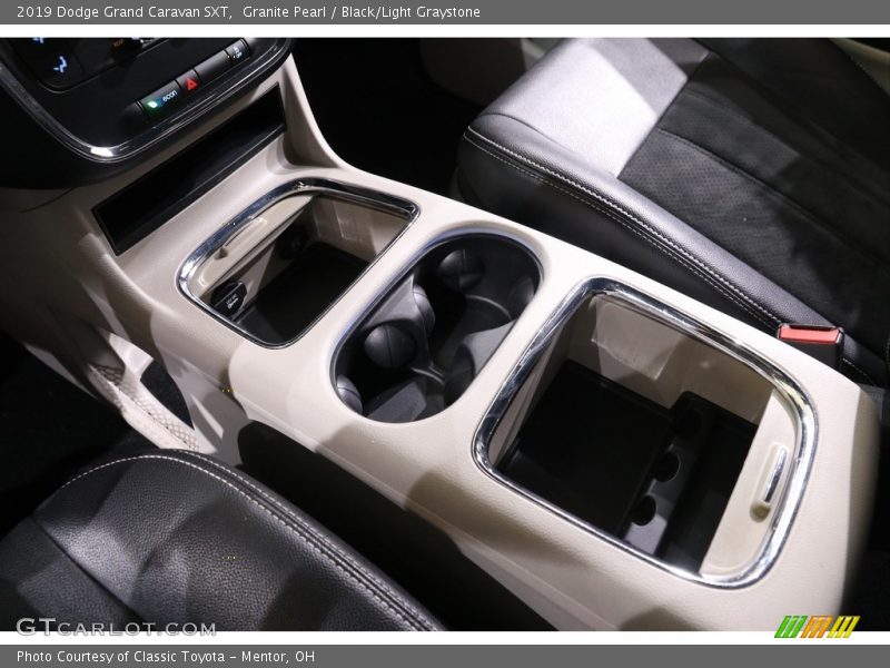 Granite Pearl / Black/Light Graystone 2019 Dodge Grand Caravan SXT