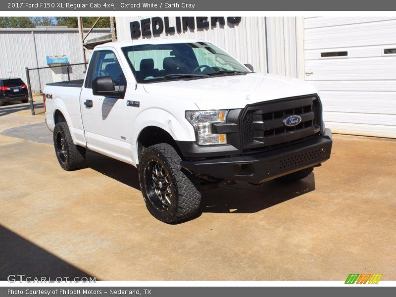 Oxford White / Earth Gray 2017 Ford F150 XL Regular Cab 4x4