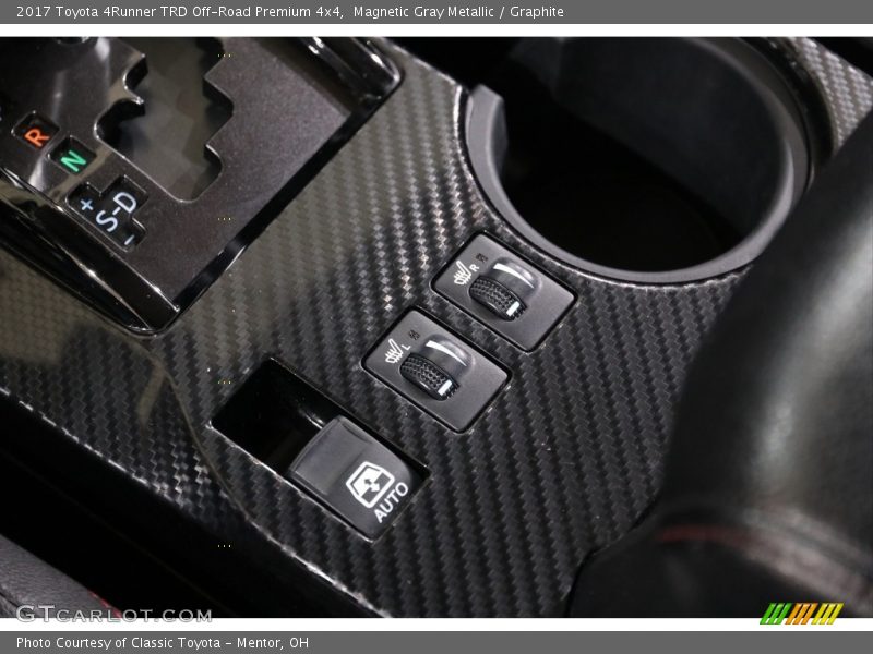 Magnetic Gray Metallic / Graphite 2017 Toyota 4Runner TRD Off-Road Premium 4x4