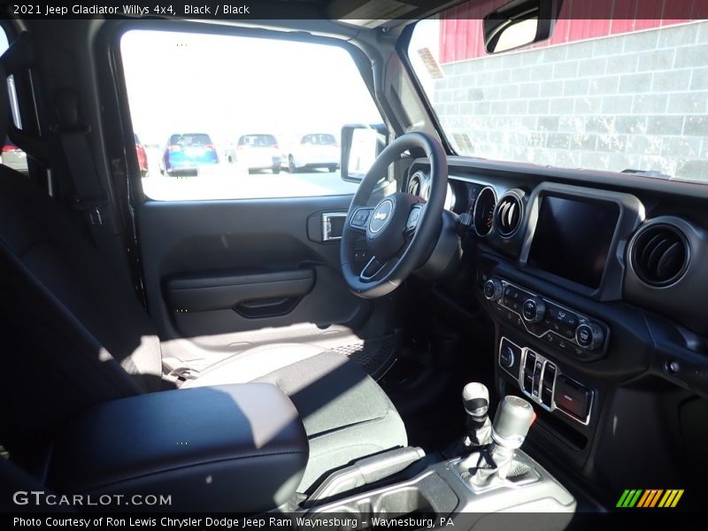 Black / Black 2021 Jeep Gladiator Willys 4x4