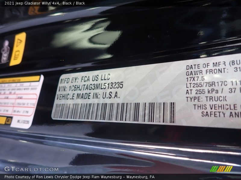 Black / Black 2021 Jeep Gladiator Willys 4x4