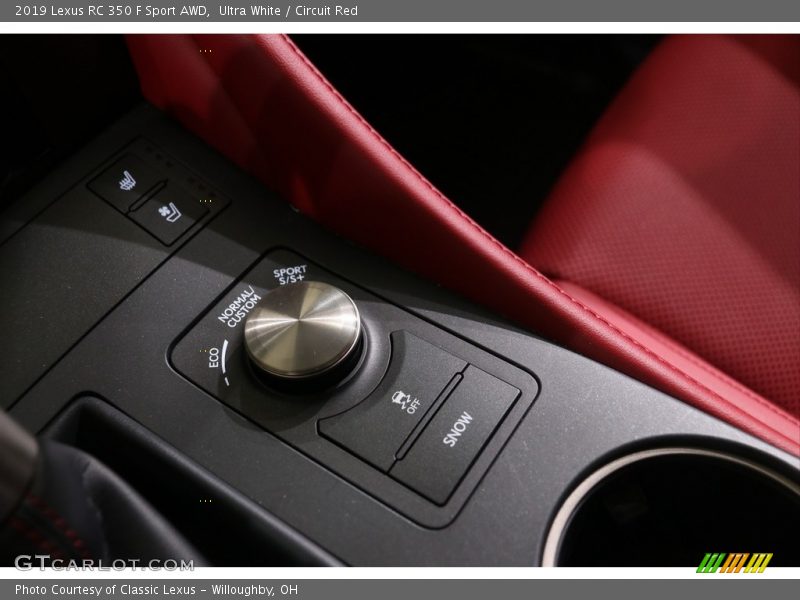 Ultra White / Circuit Red 2019 Lexus RC 350 F Sport AWD