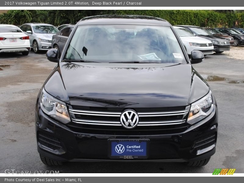 Deep Black Pearl / Charcoal 2017 Volkswagen Tiguan Limited 2.0T 4Motion