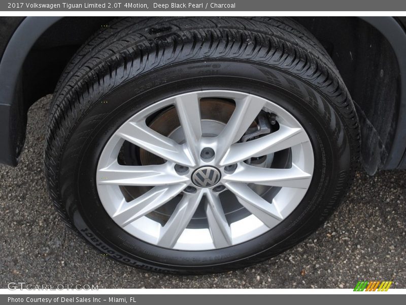  2017 Tiguan Limited 2.0T 4Motion Wheel