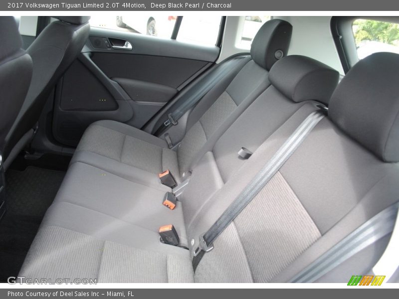 Deep Black Pearl / Charcoal 2017 Volkswagen Tiguan Limited 2.0T 4Motion