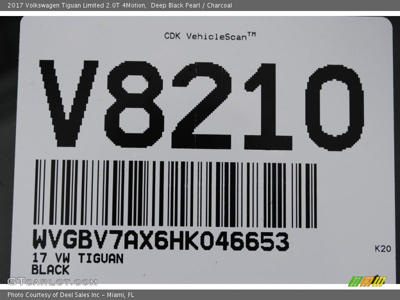 Deep Black Pearl / Charcoal 2017 Volkswagen Tiguan Limited 2.0T 4Motion