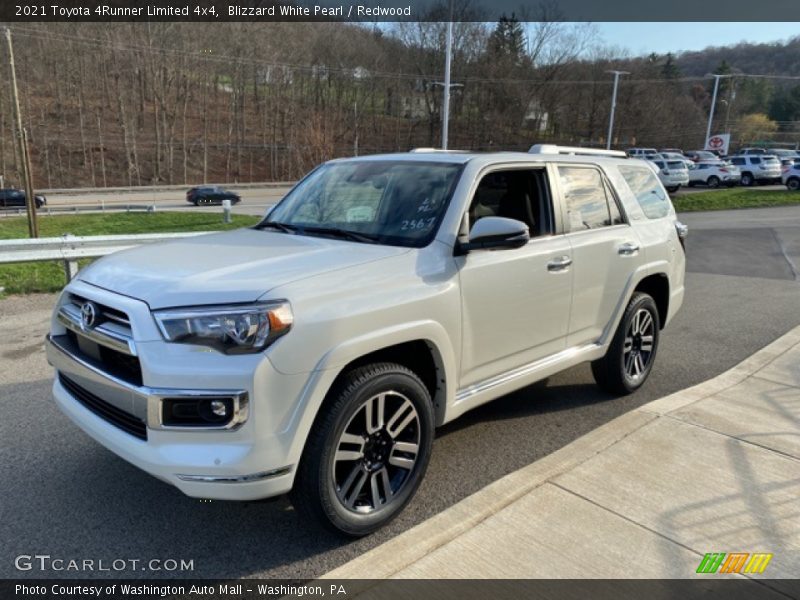 Front 3/4 View of 2021 4Runner Limited 4x4