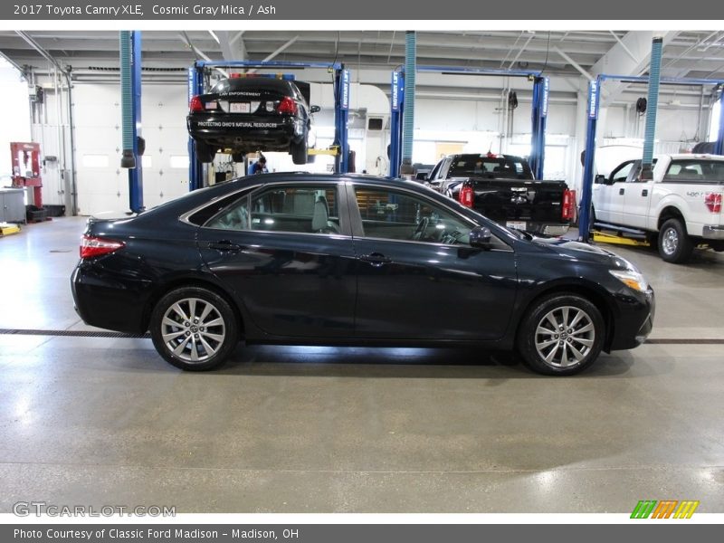 Cosmic Gray Mica / Ash 2017 Toyota Camry XLE