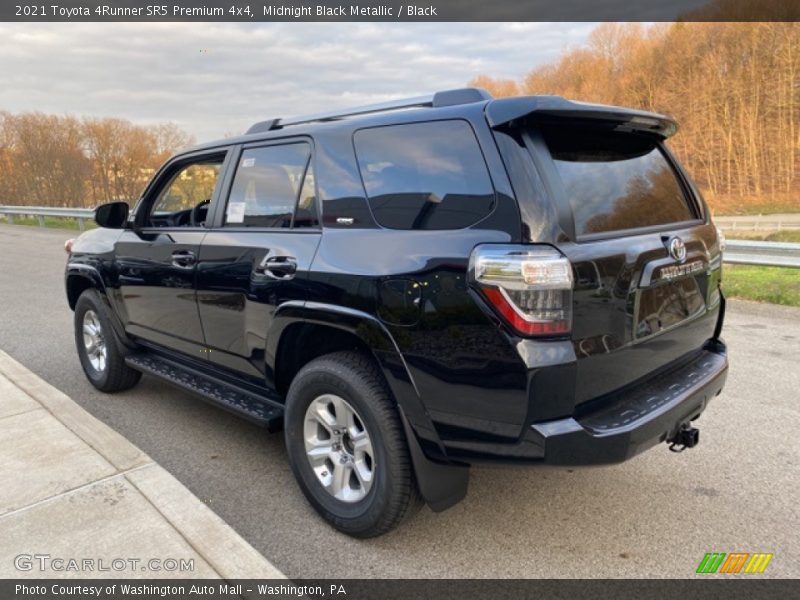 Midnight Black Metallic / Black 2021 Toyota 4Runner SR5 Premium 4x4