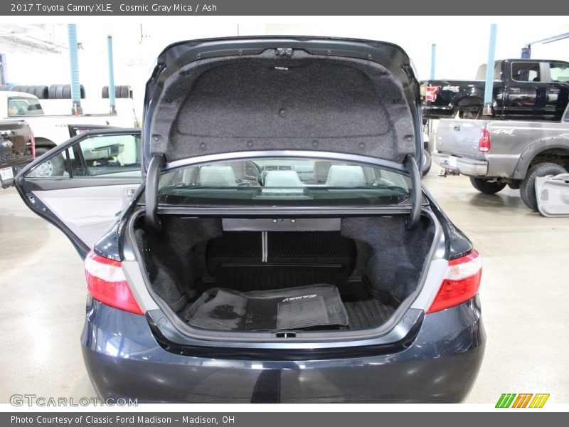 Cosmic Gray Mica / Ash 2017 Toyota Camry XLE