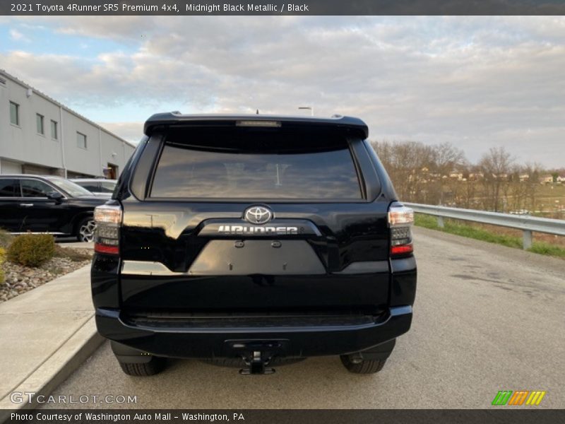 Midnight Black Metallic / Black 2021 Toyota 4Runner SR5 Premium 4x4