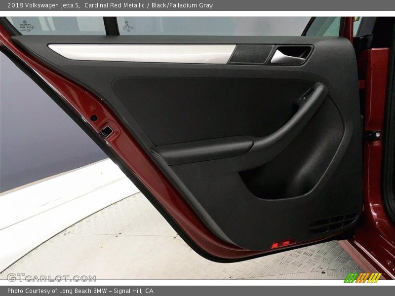 Door Panel of 2018 Jetta S