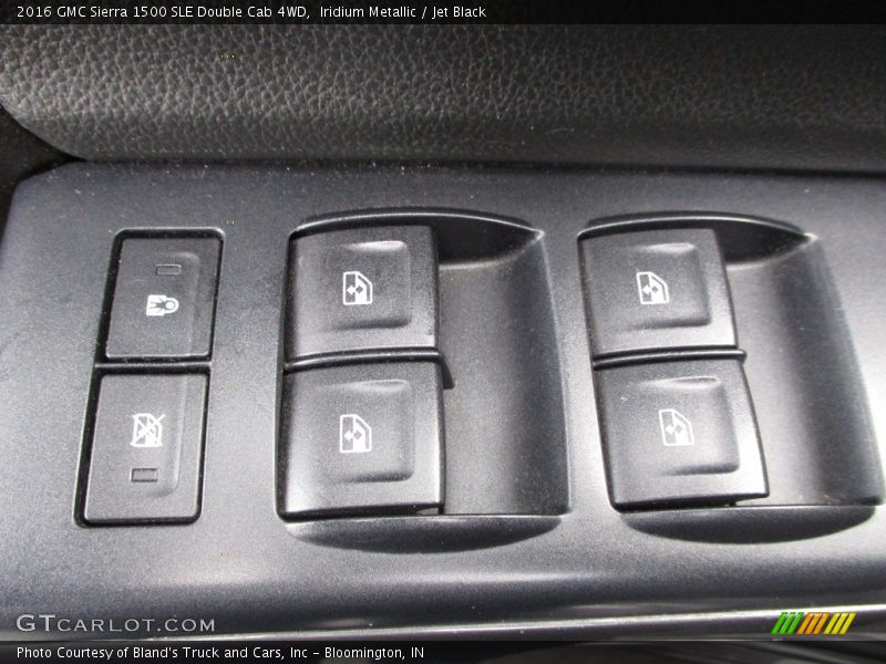 Iridium Metallic / Jet Black 2016 GMC Sierra 1500 SLE Double Cab 4WD