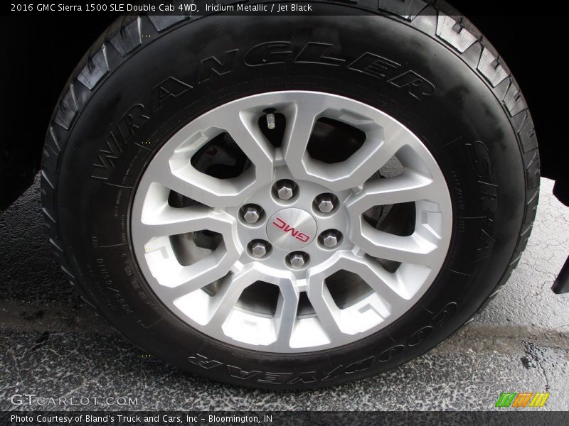 Iridium Metallic / Jet Black 2016 GMC Sierra 1500 SLE Double Cab 4WD