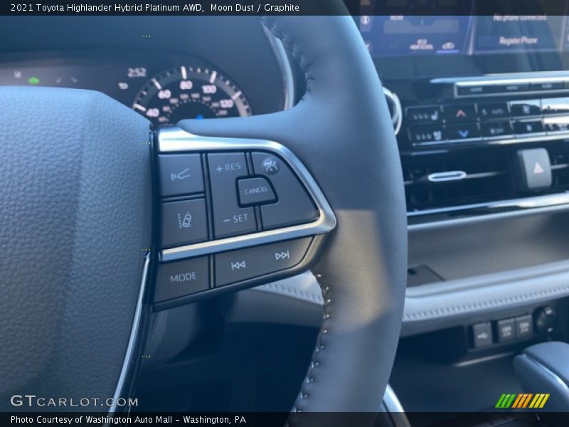  2021 Highlander Hybrid Platinum AWD Steering Wheel