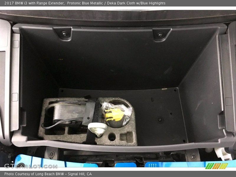 Protonic Blue Metallic / Deka Dark Cloth w/Blue Highlights 2017 BMW i3 with Range Extender