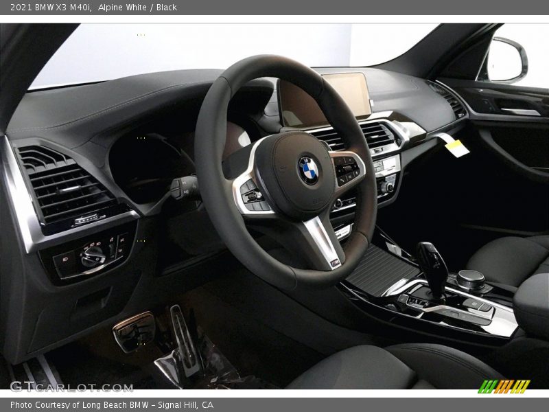 Alpine White / Black 2021 BMW X3 M40i
