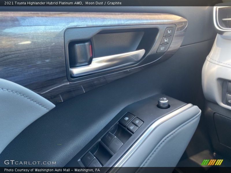 Controls of 2021 Highlander Hybrid Platinum AWD