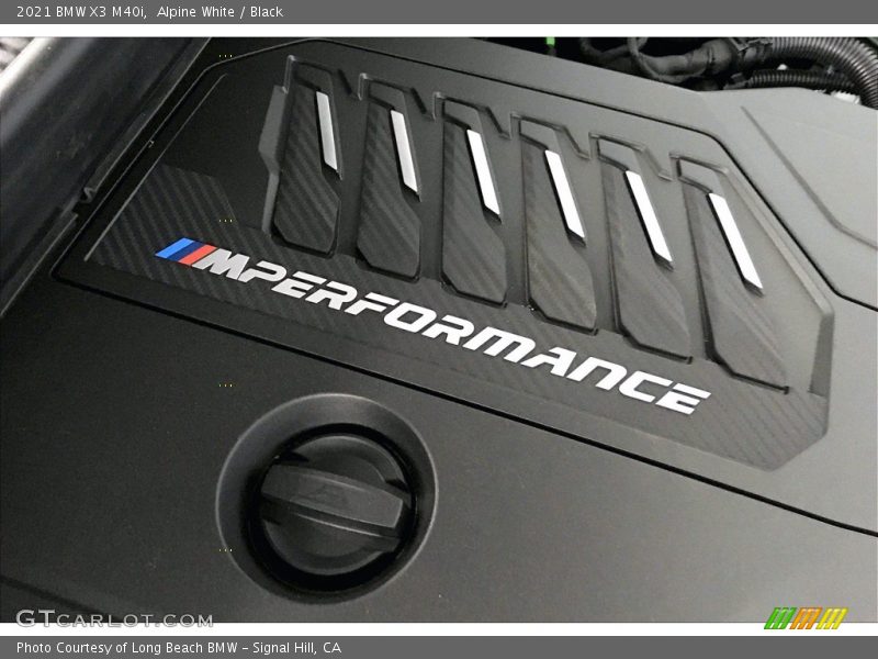 Alpine White / Black 2021 BMW X3 M40i