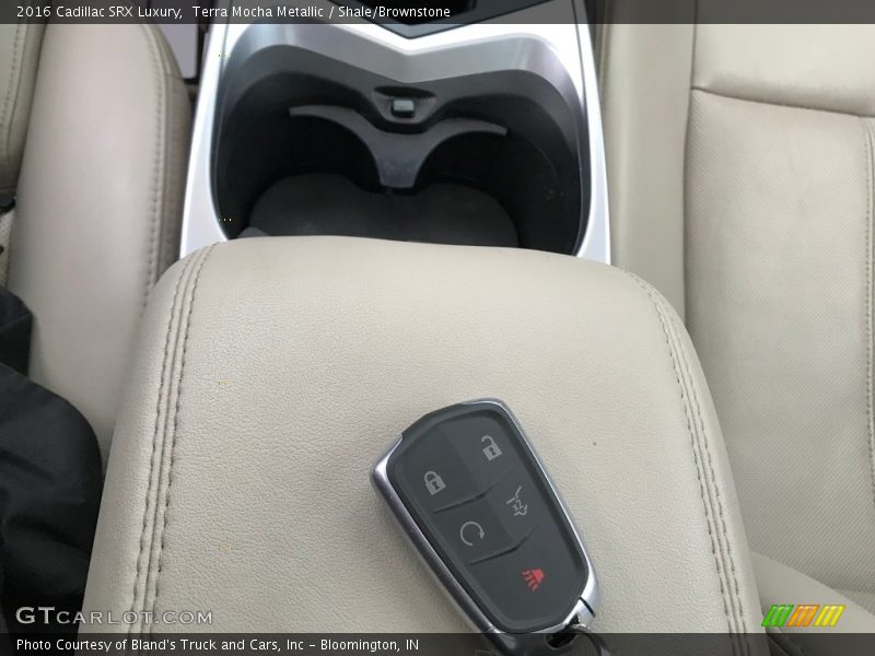 Terra Mocha Metallic / Shale/Brownstone 2016 Cadillac SRX Luxury