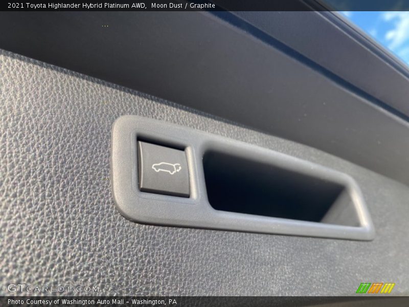 Moon Dust / Graphite 2021 Toyota Highlander Hybrid Platinum AWD