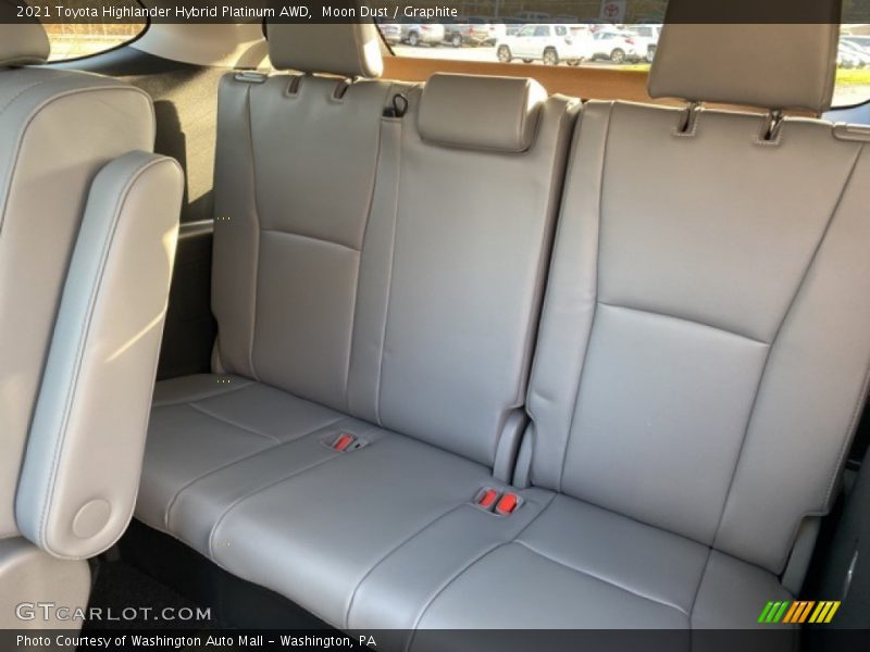 Moon Dust / Graphite 2021 Toyota Highlander Hybrid Platinum AWD