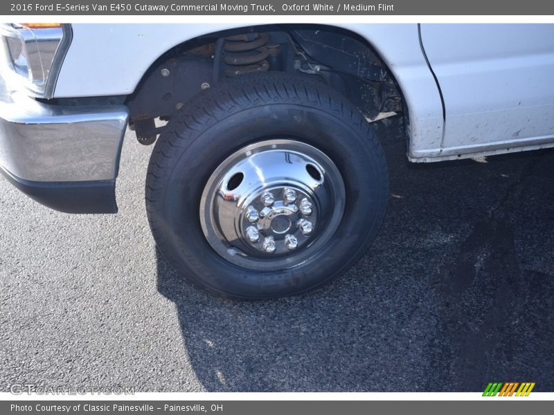 Oxford White / Medium Flint 2016 Ford E-Series Van E450 Cutaway Commercial Moving Truck