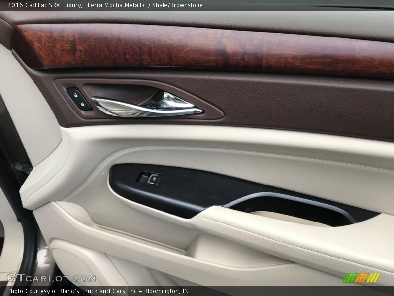 Terra Mocha Metallic / Shale/Brownstone 2016 Cadillac SRX Luxury