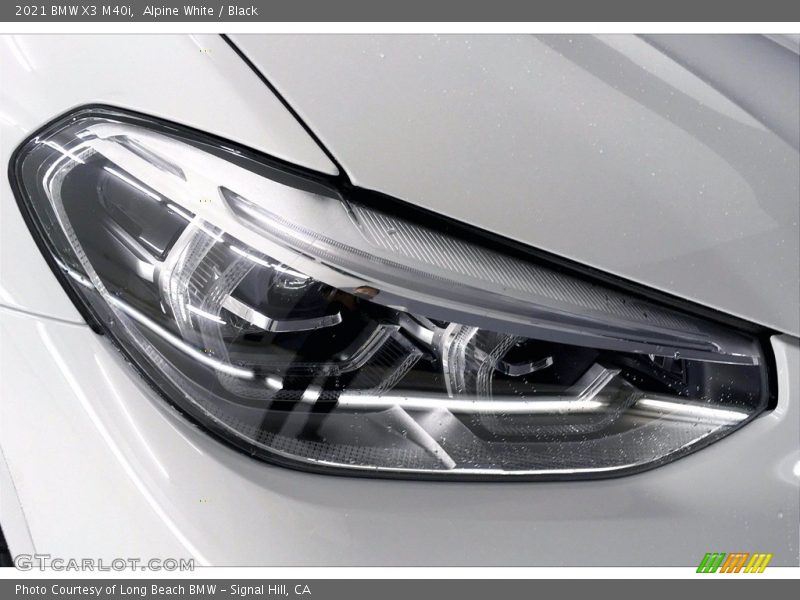 Alpine White / Black 2021 BMW X3 M40i