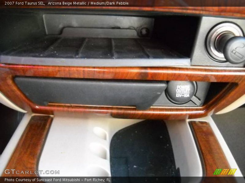 Arizona Beige Metallic / Medium/Dark Pebble 2007 Ford Taurus SEL