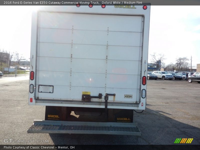 Oxford White / Medium Flint 2016 Ford E-Series Van E350 Cutaway Commercial Moving Truck
