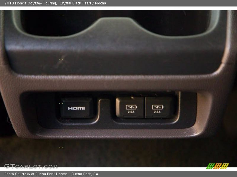Crystal Black Pearl / Mocha 2018 Honda Odyssey Touring