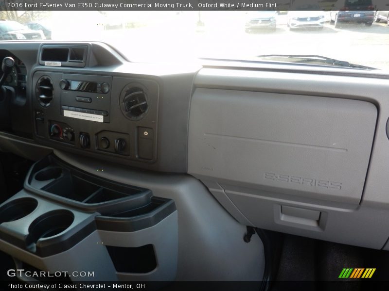 Oxford White / Medium Flint 2016 Ford E-Series Van E350 Cutaway Commercial Moving Truck