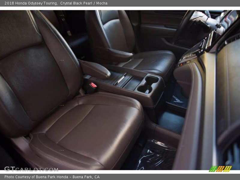 Crystal Black Pearl / Mocha 2018 Honda Odyssey Touring