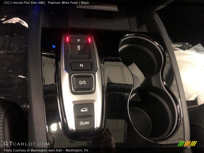 Platinum White Pearl / Black 2021 Honda Pilot Elite AWD