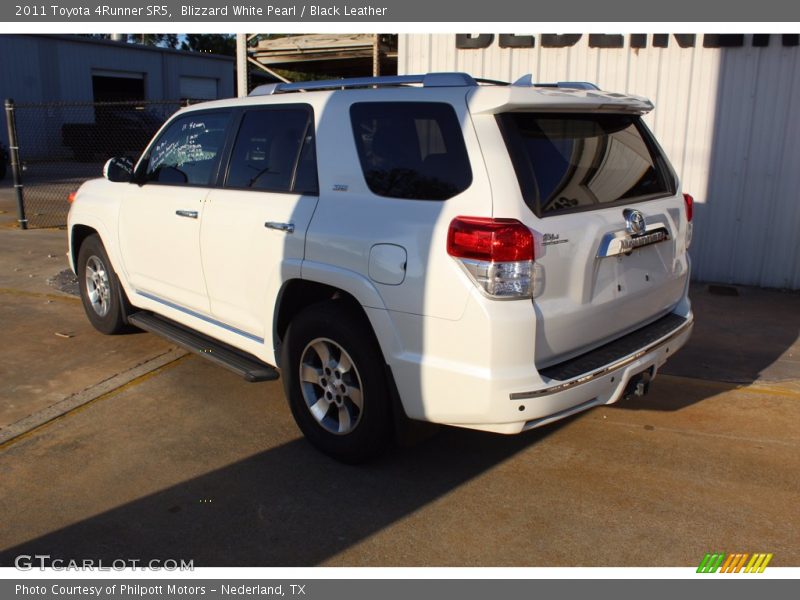Blizzard White Pearl / Black Leather 2011 Toyota 4Runner SR5