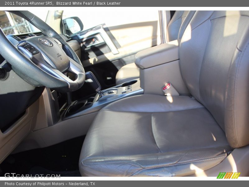 Blizzard White Pearl / Black Leather 2011 Toyota 4Runner SR5