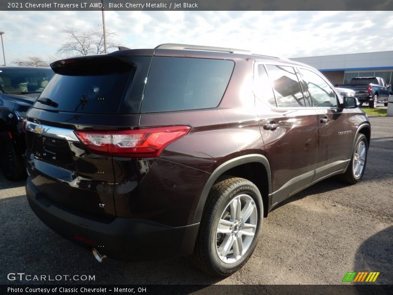 Black Cherry Metallic / Jet Black 2021 Chevrolet Traverse LT AWD