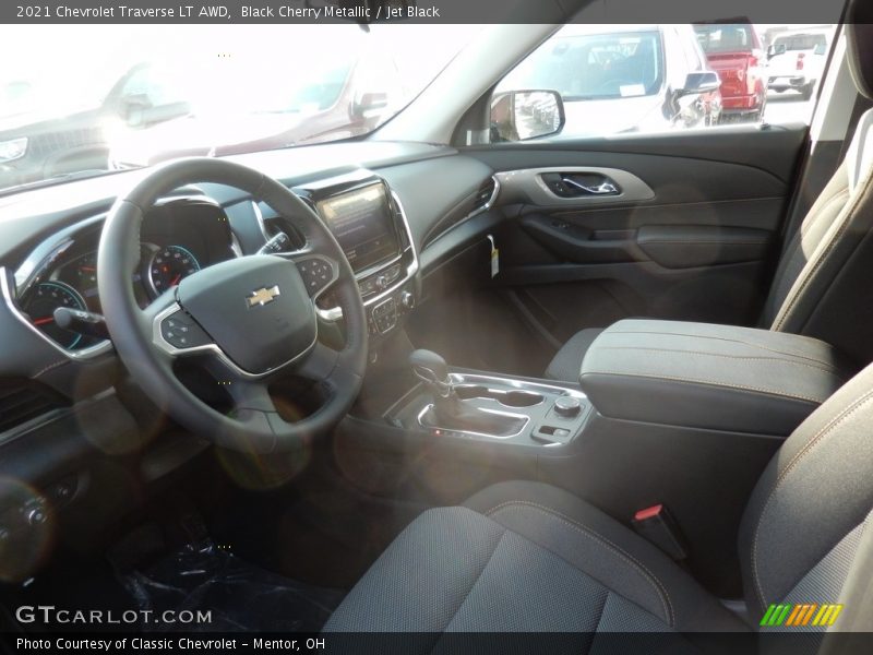 Black Cherry Metallic / Jet Black 2021 Chevrolet Traverse LT AWD