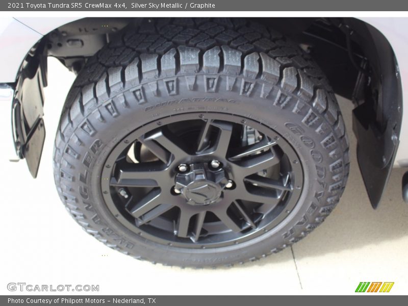 Silver Sky Metallic / Graphite 2021 Toyota Tundra SR5 CrewMax 4x4