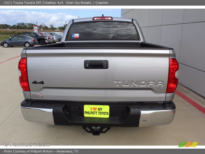 Silver Sky Metallic / Graphite 2021 Toyota Tundra SR5 CrewMax 4x4