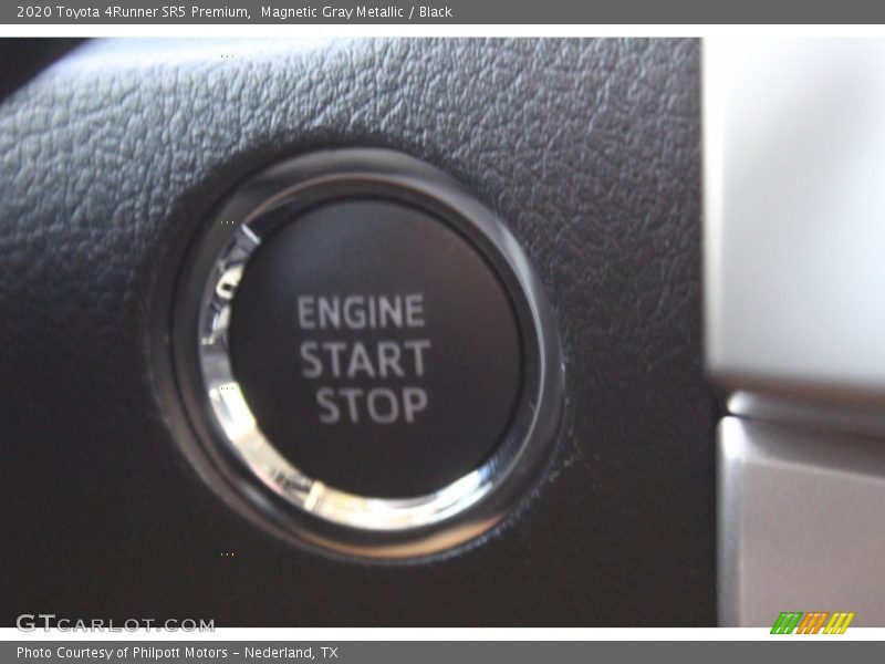 Magnetic Gray Metallic / Black 2020 Toyota 4Runner SR5 Premium