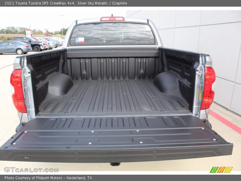Silver Sky Metallic / Graphite 2021 Toyota Tundra SR5 CrewMax 4x4