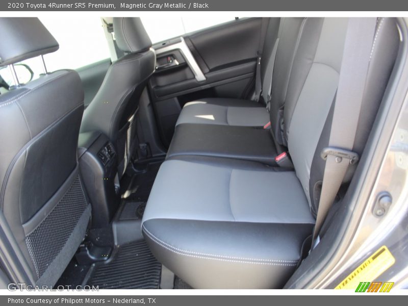 Magnetic Gray Metallic / Black 2020 Toyota 4Runner SR5 Premium