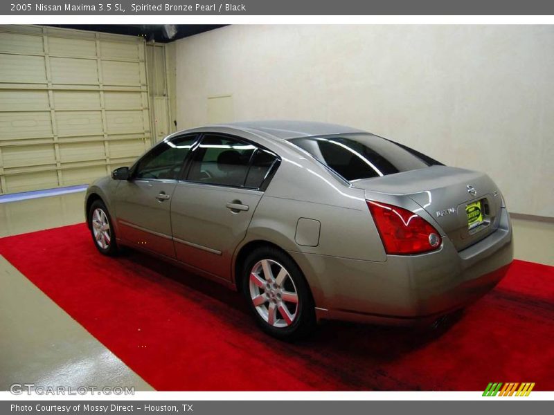 Spirited Bronze Pearl / Black 2005 Nissan Maxima 3.5 SL