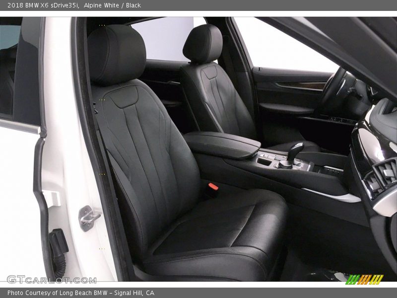 Alpine White / Black 2018 BMW X6 sDrive35i