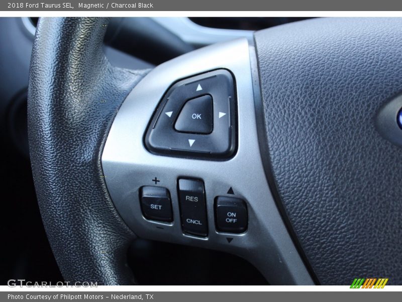 Magnetic / Charcoal Black 2018 Ford Taurus SEL